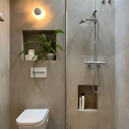 Centric In Apartment