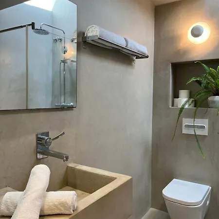 Apartment Centric In *